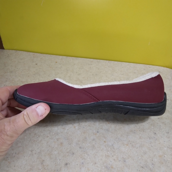 Comfort Well Slip Away Women's Fleece Lined Walking Shoe/ Loafer/ Flats size 8W - Picture 6 of 8